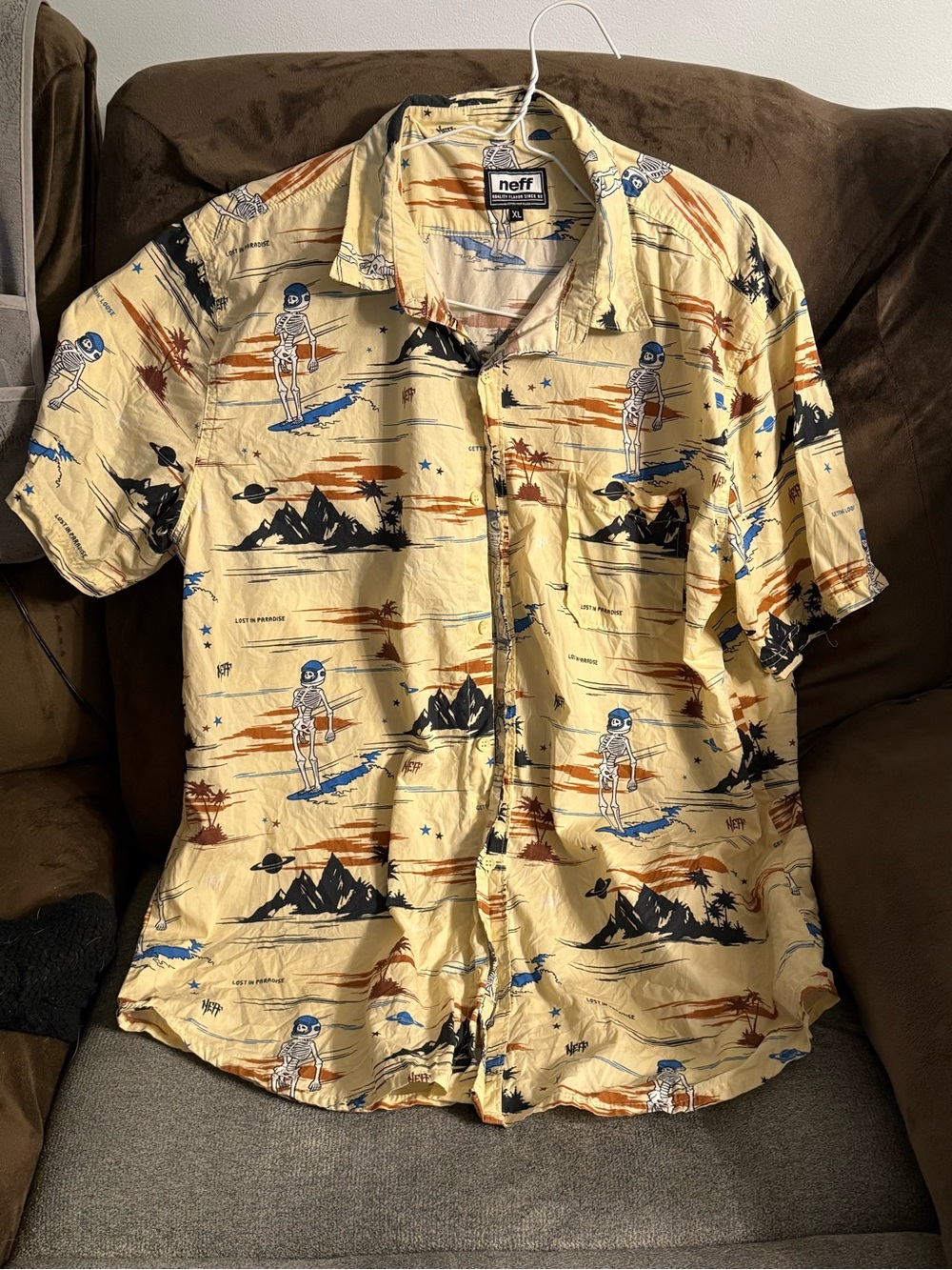Neff Yellow Graphic skeleton surfer Short-Sleeve Button-Down Shirt